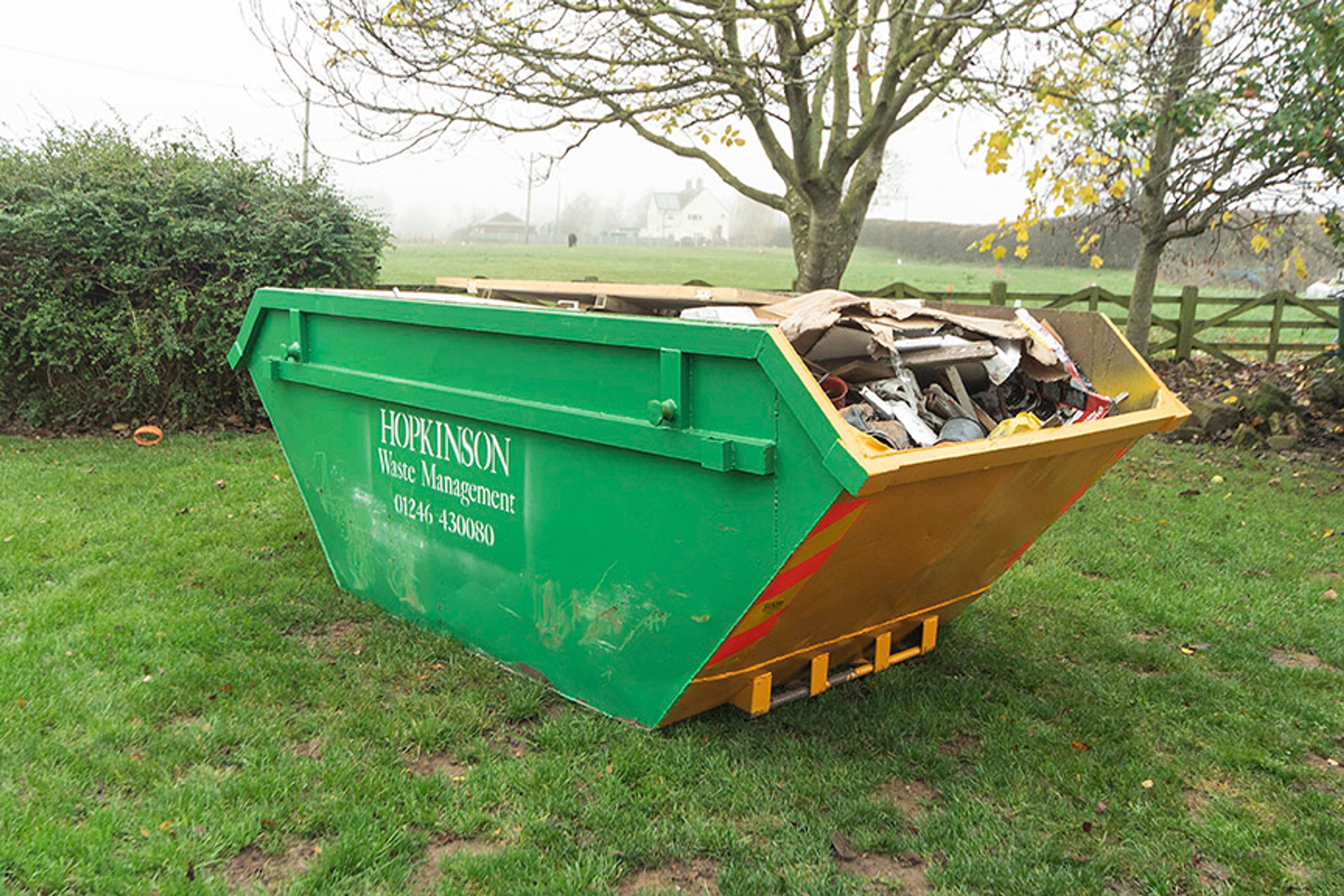 What can I and can’t I put in my skip?